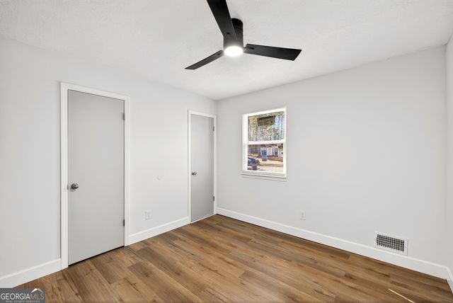 7336 Camelot Court, Riverdale, GA 30296