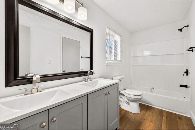 7336 Camelot Court, Riverdale, GA 30296