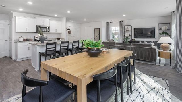 1630 Faircrest Lane, Greensboro, NC 27406