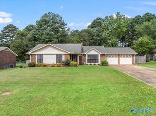 325 Ohara Drive, Albertville, AL 35950