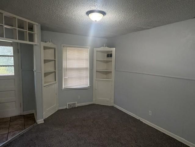 3104 E 53RD Street, Kansas City, MO 64130