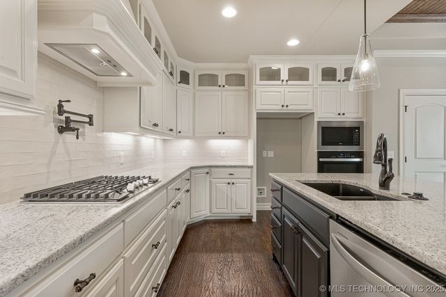 9214 E 62nd Court S, Tulsa, OK 74133