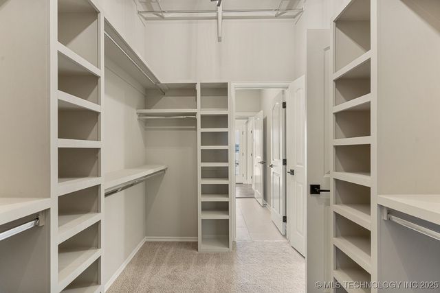 9214 E 62nd Court S, Tulsa, OK 74133