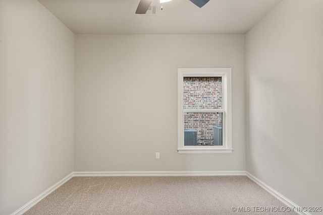 9214 E 62nd Court S, Tulsa, OK 74133