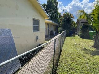 1880 NW 59th Way 2, Sunrise, FL 33313