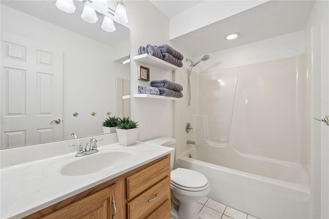 415 Primrose Drive, Unity Twp, PA 15601