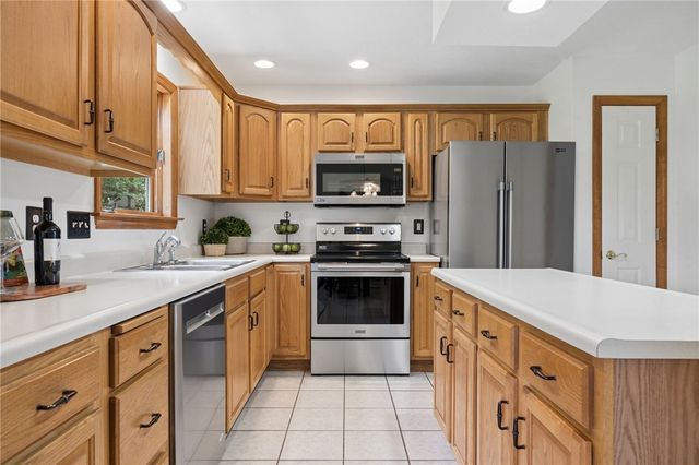 415 Primrose Drive, Unity Twp, PA 15601