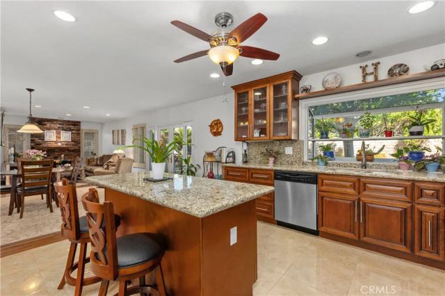 22012 Heidi, Lake Forest, CA 92630