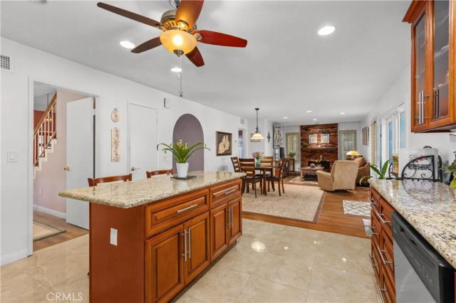 22012 Heidi, Lake Forest, CA 92630
