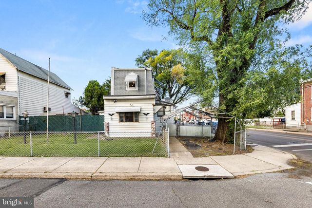 2617 S 76TH ST, Philadelphia, PA 19153