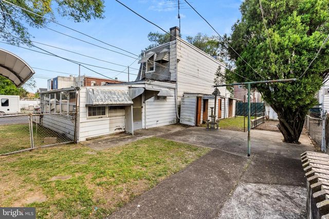 2617 S 76TH ST, Philadelphia, PA 19153