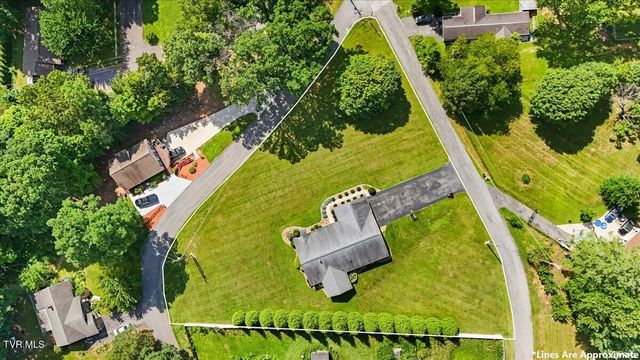 108 Ridgeland Drive, Johnson City, TN 37601