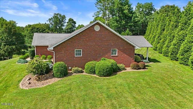 108 Ridgeland Drive, Johnson City, TN 37601