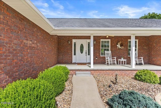 108 Ridgeland Drive, Johnson City, TN 37601