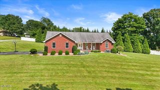 108 Ridgeland Drive, Johnson City, TN 37601