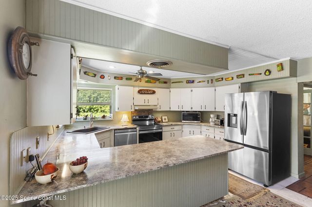 103 E Avenue A, Melbourne, FL 32901