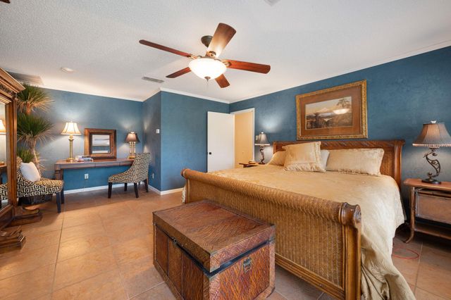 109 Sunset CIR, Burnet, TX 78611