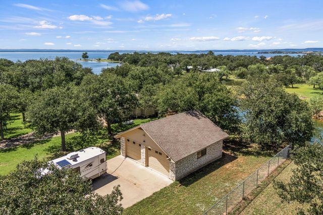 109 Sunset CIR, Burnet, TX 78611