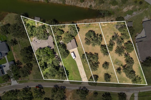 109 Sunset CIR, Burnet, TX 78611