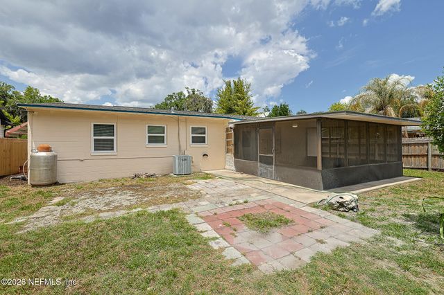 223 ELMORE Street, Green Cove Springs, FL 32043