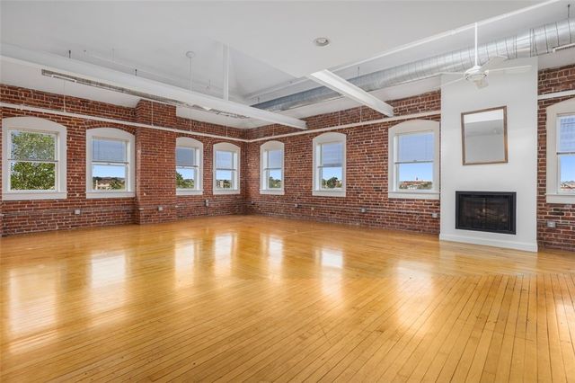 755 Westminster Street 404, Providence, RI 02903
