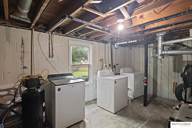 7515 Joseph Avenue, La Vista, NE 68128