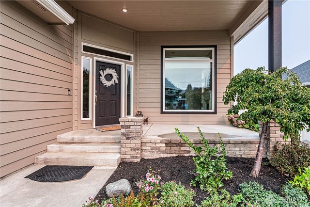 1428 John Street, Wenatchee, WA 98801