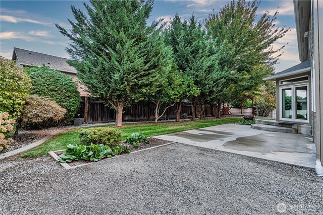 1428 John Street, Wenatchee, WA 98801