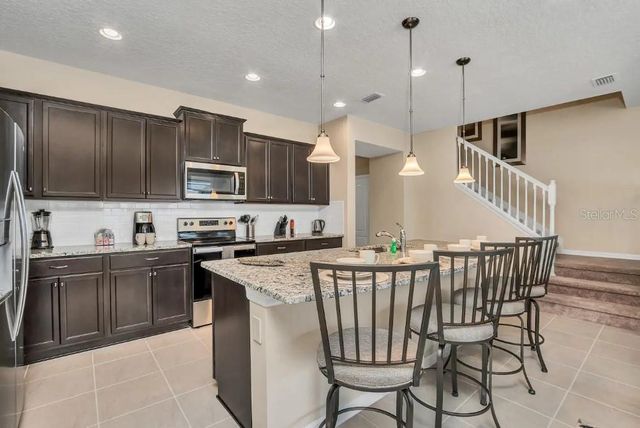 2407 DUBAI STREET, Kissimmee, FL 34747