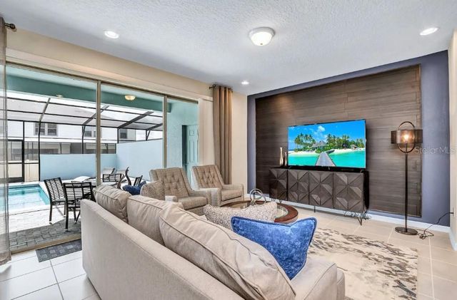 2407 DUBAI STREET, Kissimmee, FL 34747