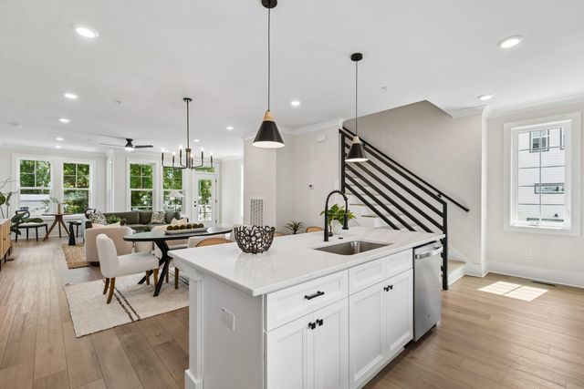 1150 Valdosta Street Unit 501, North Charleston, SC 29405