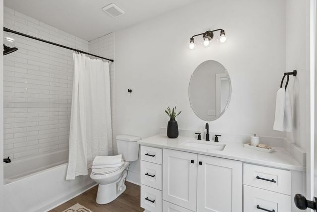 1150 Valdosta Street Unit 501, North Charleston, SC 29405