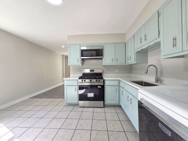 2124 218th Place, Sauk Village, IL 60411