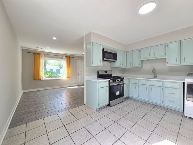 2124 218th Place, Sauk Village, IL 60411