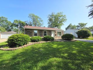 2124 218th Place, Sauk Village, IL 60411