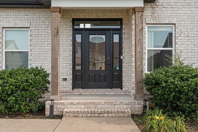 4711 Compassion Ln, Murfreesboro, TN 37128