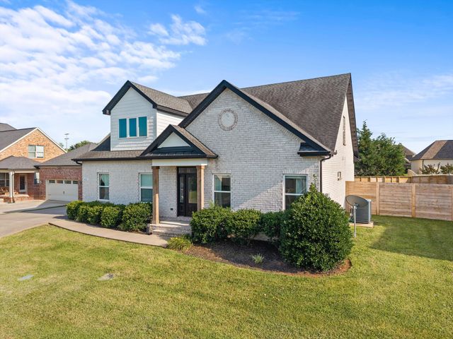 4711 Compassion Ln, Murfreesboro, TN 37128