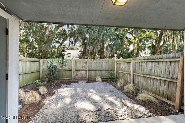 1210 WONDERWOOD Drive, Jacksonville, FL 32233