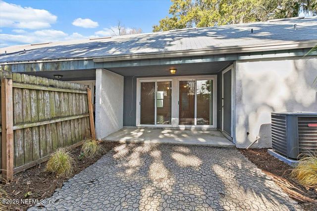 1210 WONDERWOOD Drive, Jacksonville, FL 32233