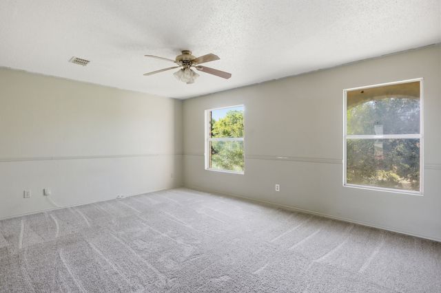 307 Meadow Ridge Drive, Burleson, TX 76028