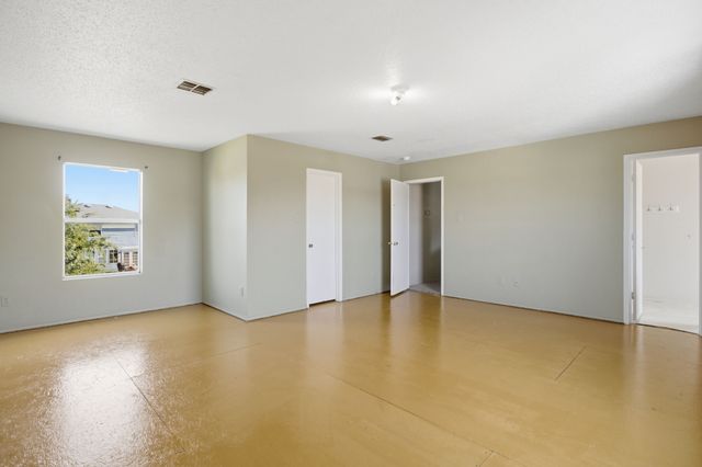 307 Meadow Ridge Drive, Burleson, TX 76028