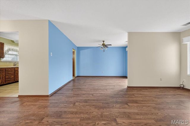 1300 Tahoe Valley Court, Ballwin, MO 63021