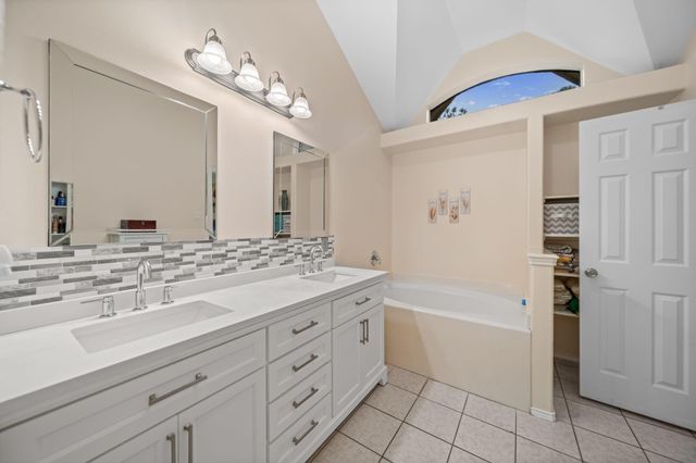 11515 Socorro Lane, Tomball, TX 77377