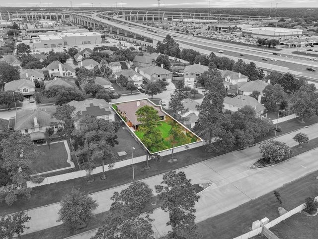 11515 Socorro Lane, Tomball, TX 77377