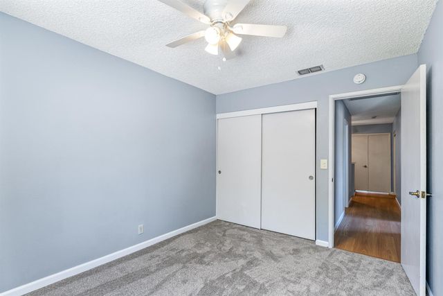 924 Regatta Dr, Sacramento, CA 95833
