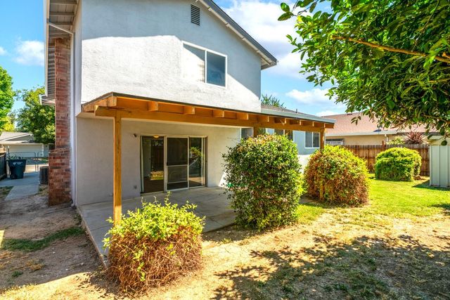 924 Regatta Dr, Sacramento, CA 95833