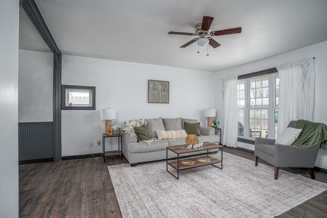 444 6th Street E, Milan, IL 61264