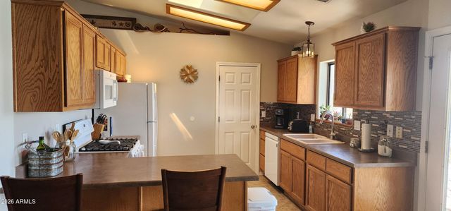 1125 N WAGON WHEEL Place, Chino Valley, AZ 86323