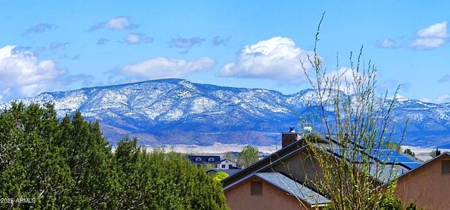 1125 N WAGON WHEEL Place, Chino Valley, AZ 86323