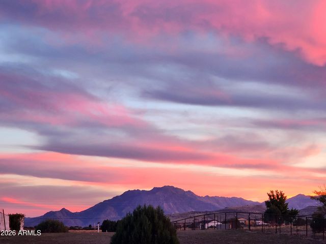 1125 N WAGON WHEEL Place, Chino Valley, AZ 86323